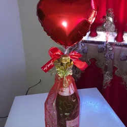 Botella de Sidra con dos copas