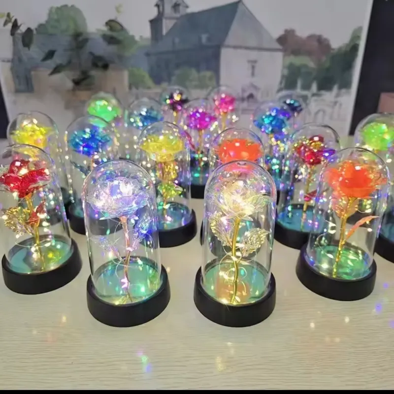 Flor en cajita de cristal con luz led 