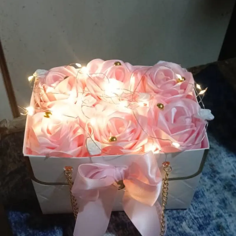 Carterita de flores con luz led 