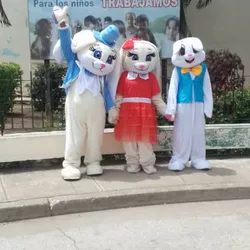 Rosy, Angel y Bunny 