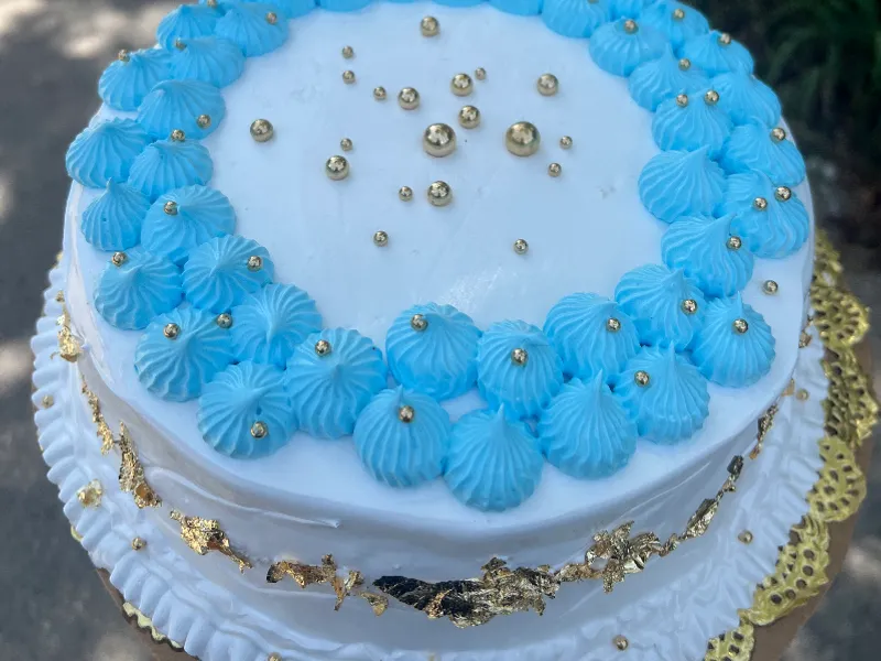 CAKES