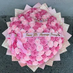 Ramo de 100 rosas eternas