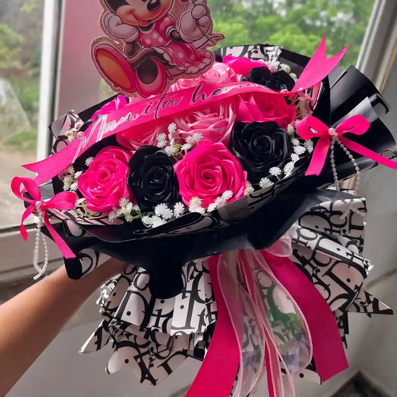 Ramo de 16 rosas