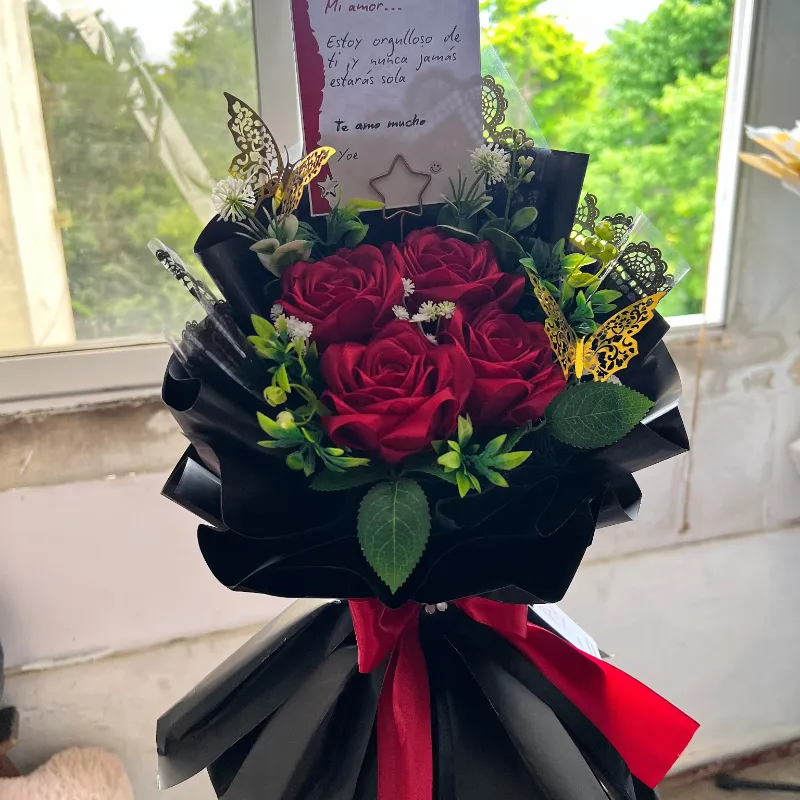 Ramo de 4 rosas