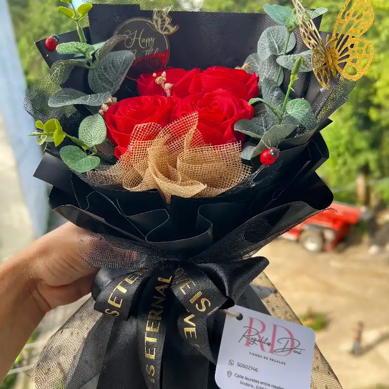 Ramo de 4 rosas