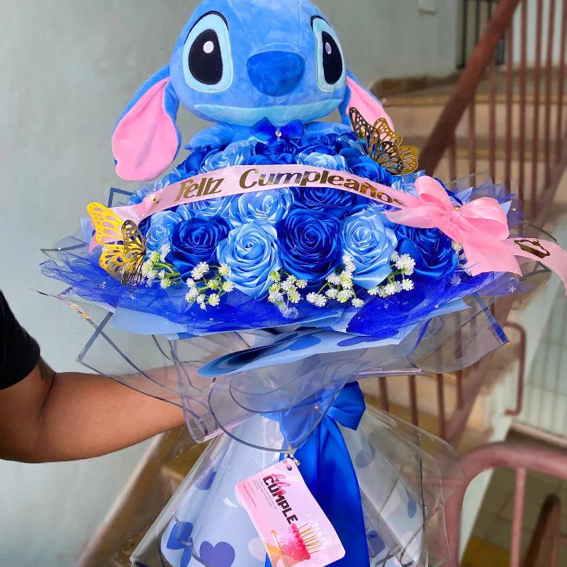 Ramo de 40 rosas con peluche 