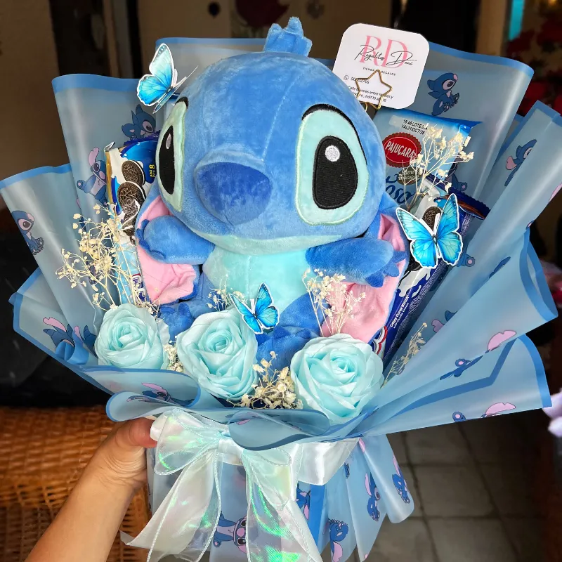 Ramo de cajita con  Stich