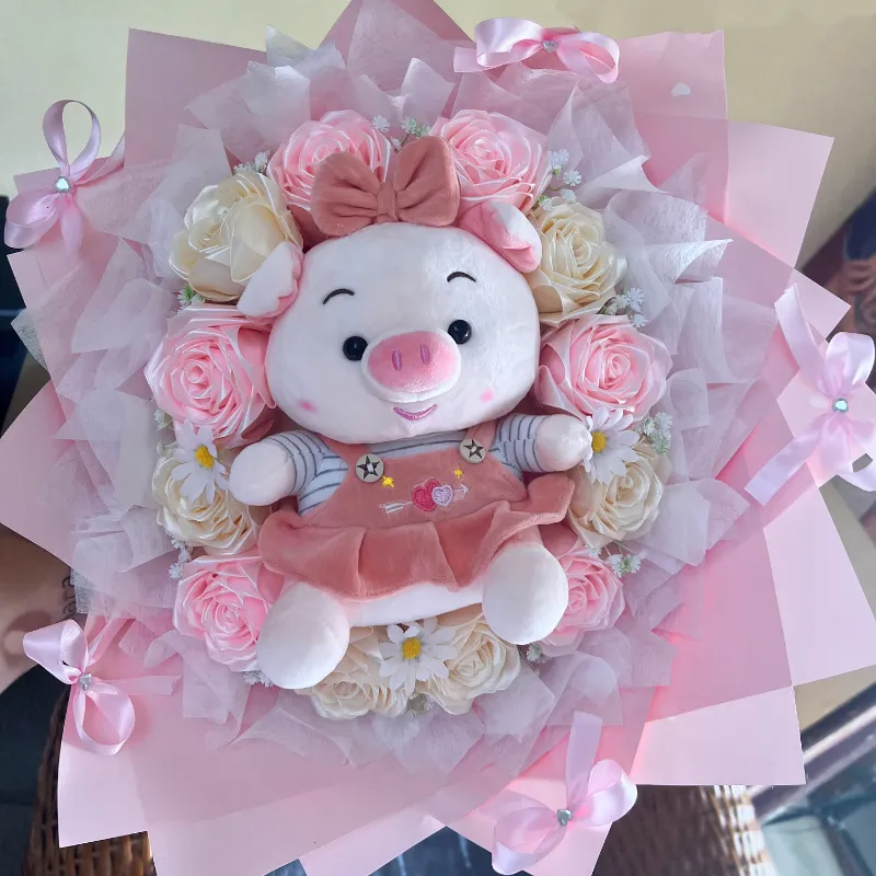 Ramo de puerquita con 12 rosas 