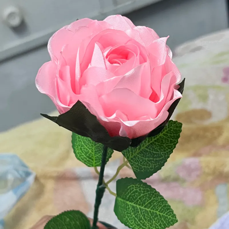 Rosa estilo realista 