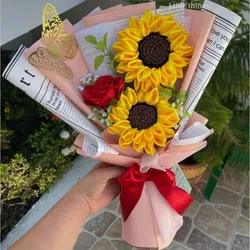 Rosas y girasoles