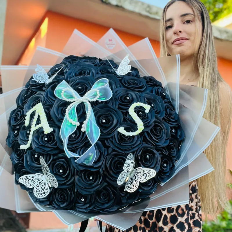 Mega Ramo de 50 rosas