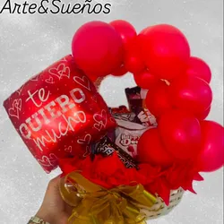 Cesta con dulces 