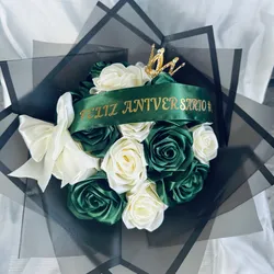 Ramo de 15 rosas y agregos.