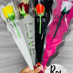 Rosa sencilla con nylon