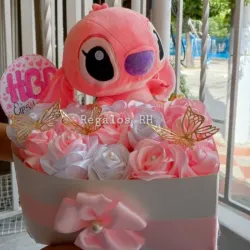 Corazón de 14 rosas y peluche 