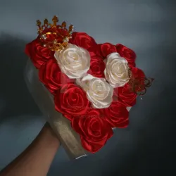 Corazón de 15 rosas