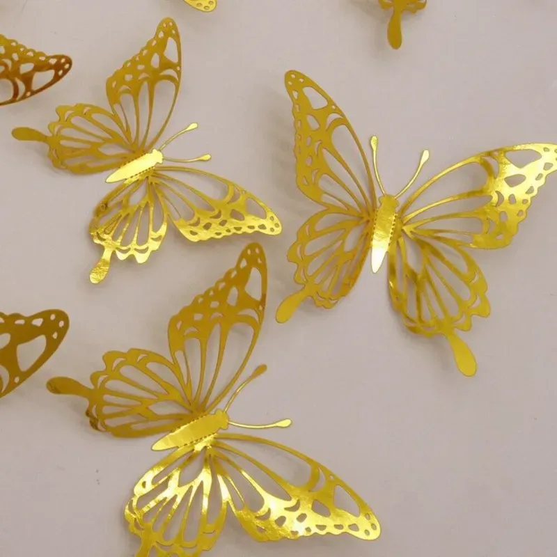 Mariposas metalozadas para los arreglos