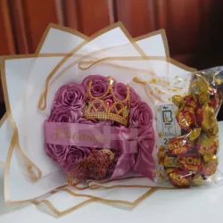 Ramo, bombones y perfume