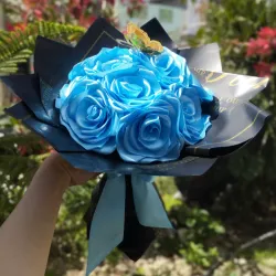 Ramos de 10 rosas eternas 