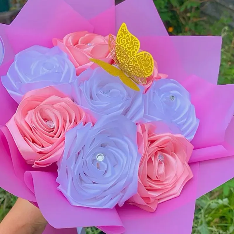 Ramos de 8 rosas eternas 