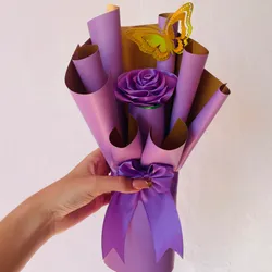 1 rosa eterna ✨