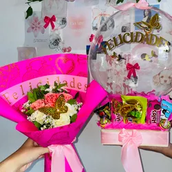 Cajita y arreglo floral 💕🧚🏻