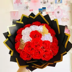 Ramo de 21 rosas eternas ✨
