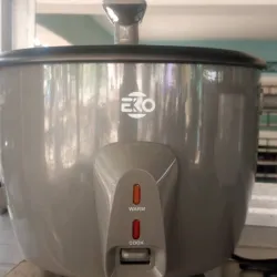 Olla arrocera de 1.8 lt EKO