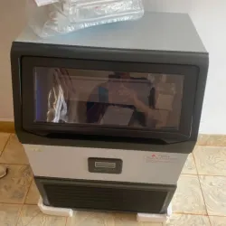 Maquina de hielo