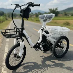 Triciclo marca QLife