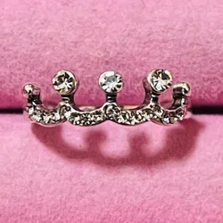 Anillo con piedras