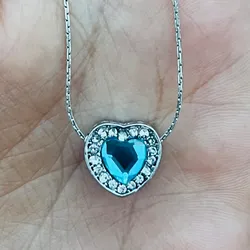 Charms de Corazón con piedra