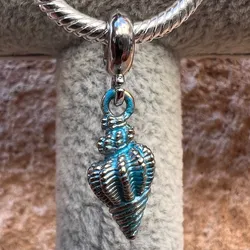 Charms en forma de caracola