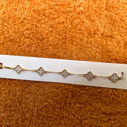 Pulseras de puntas eslabonada