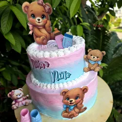 Cake de 2 pisos  Max con Temática 