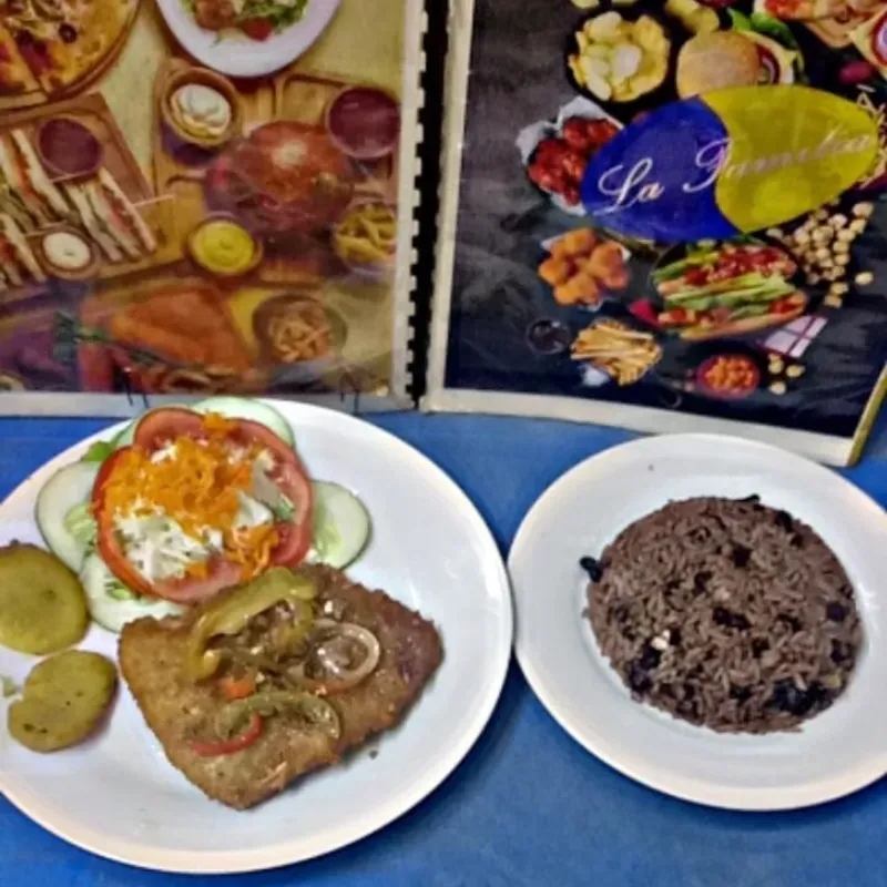 Bistec de Cerdo Empanado 