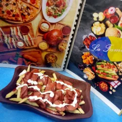 Salchipapa