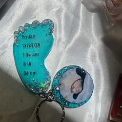 llavero de 👣+foto de bebé