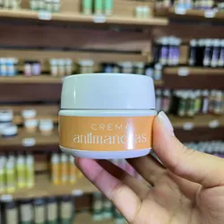 Crema de Vitamina C y Ácido Hialurónico