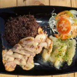 Bistec princesa de cerdo al carbón 