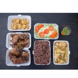 Combo para 5 personas. Cocote de cerdo asado