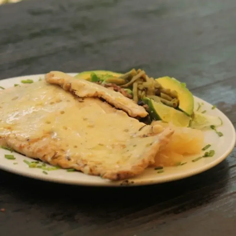 Filete de Pescado Gratinado con Queso Gouda 