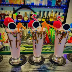  Batido de Helado (Fresa)