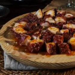 Pulpo Enchilado
