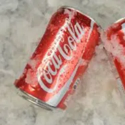 Refresco Enlatado (Cola)