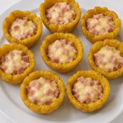 Tostones con Jamón y Queso