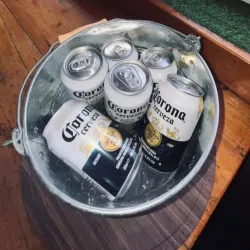 Cubetazo cerveza Corona Lata