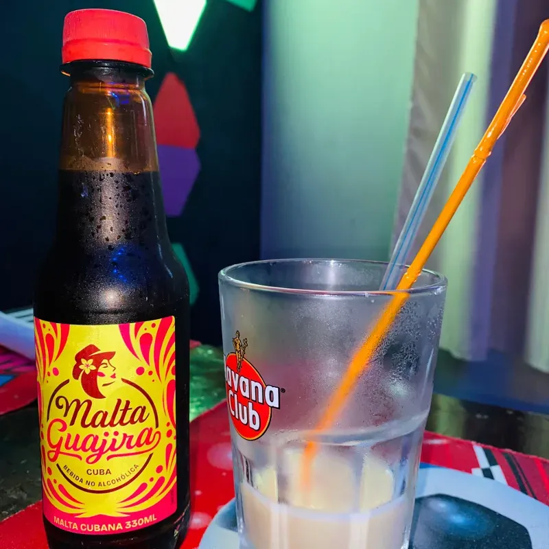 Malta con Leche