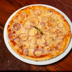 Pizza de Cebolla