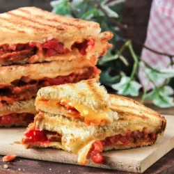 SANDWICH DE CHORIZO Y QUESO